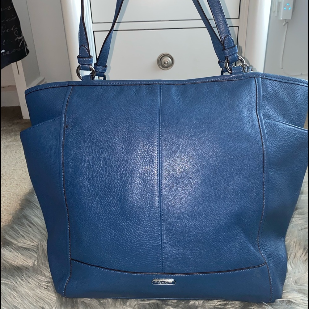 Blue Coach Blue